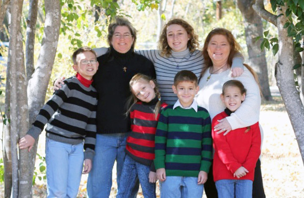 Crystalanne, her parents Kim and Lori, and her siblings
